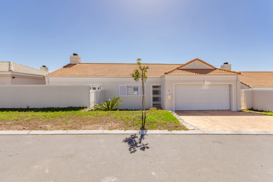 4 Bedroom Property for Sale in Pinehurst Western Cape